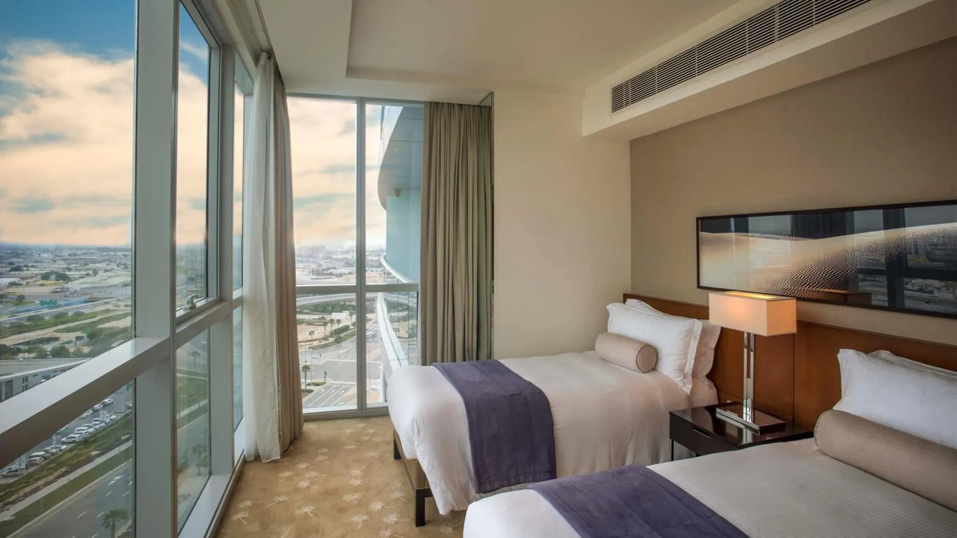 Intercontinental Residence Suites Dubai Festival City By Ihg United Arab Emirates